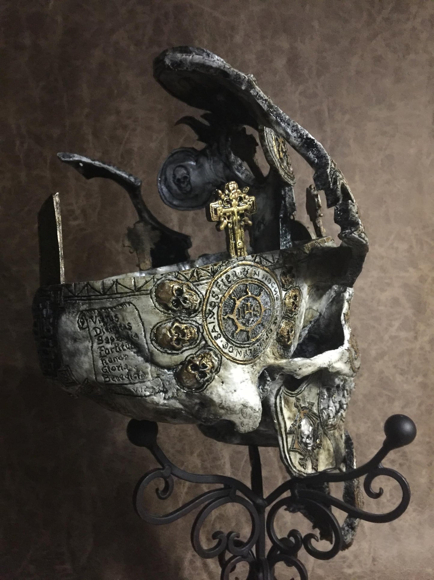Gonzaga Processional Skull - Replica