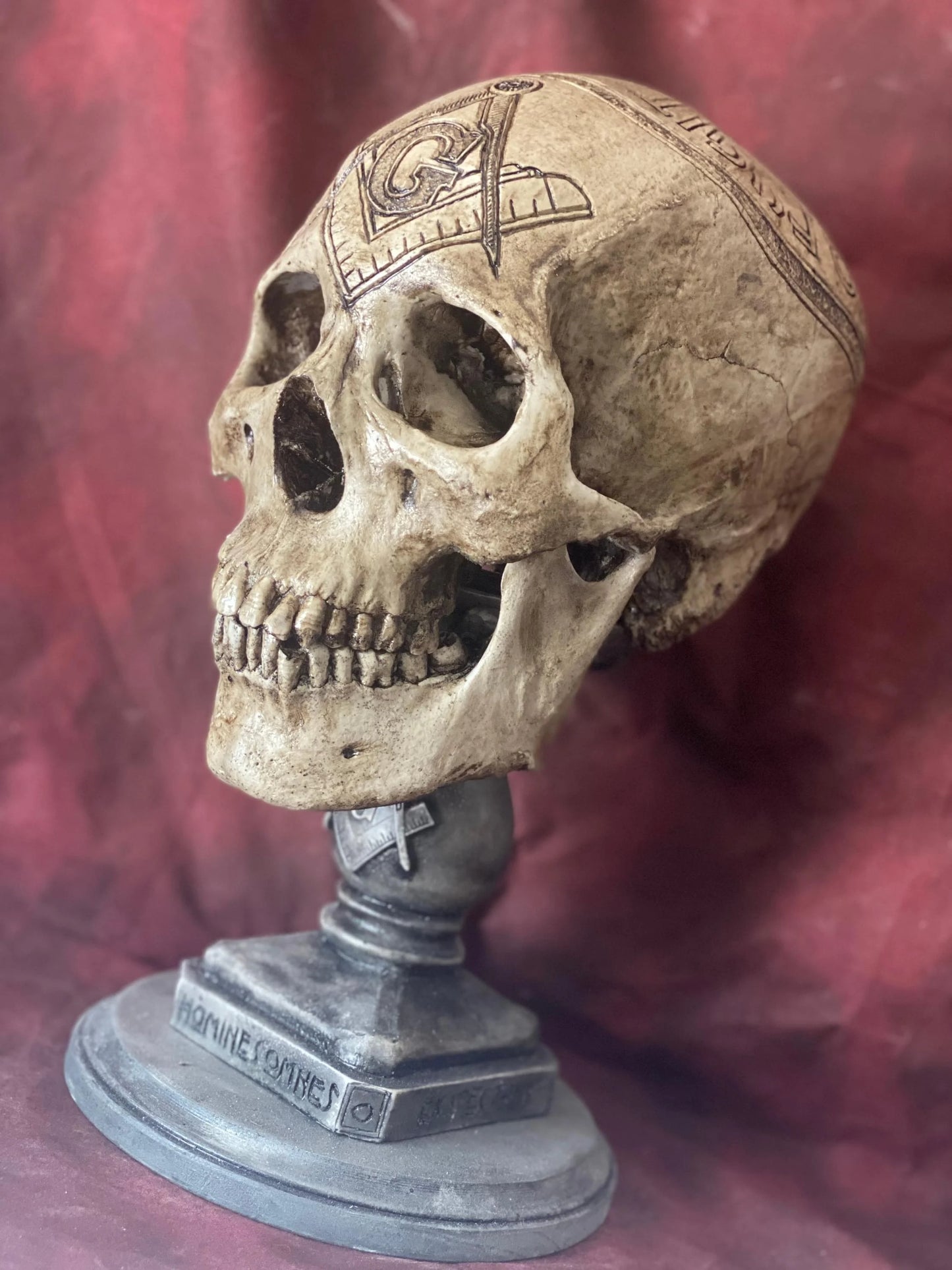 Room of Reflection skull