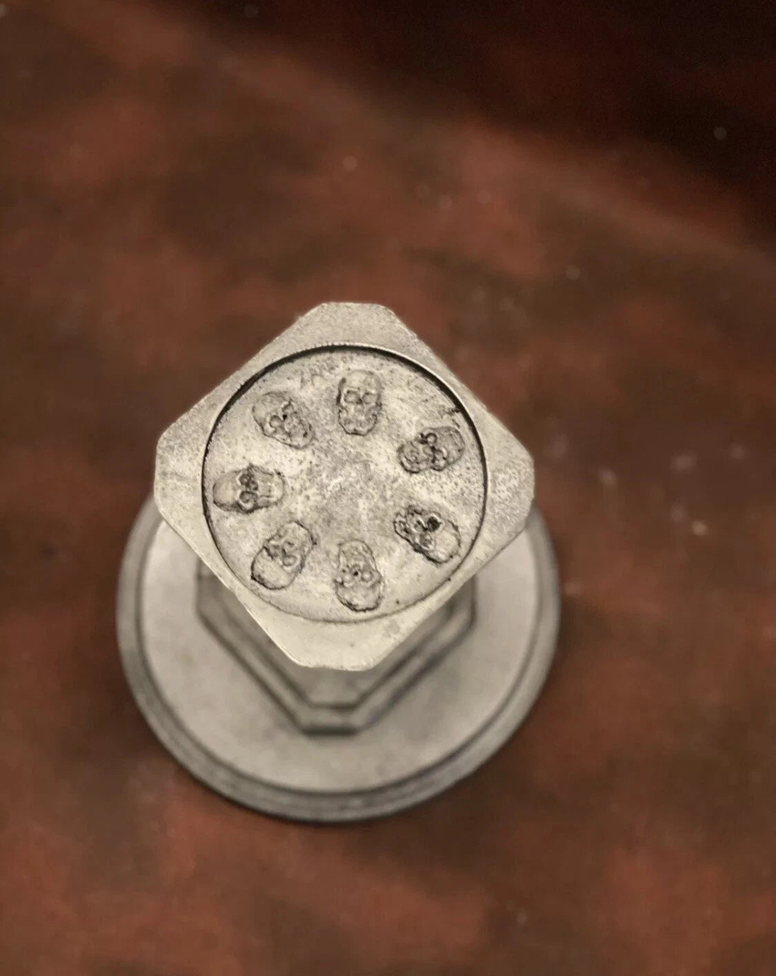 Masonic - Skull Stand