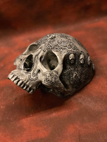 Wall Hanging Sugar Skull - Aged Bone